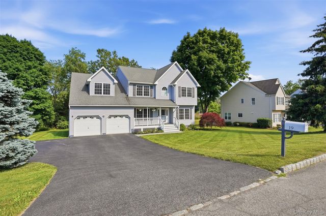19 Regent Road, Warwick, NY 10990
