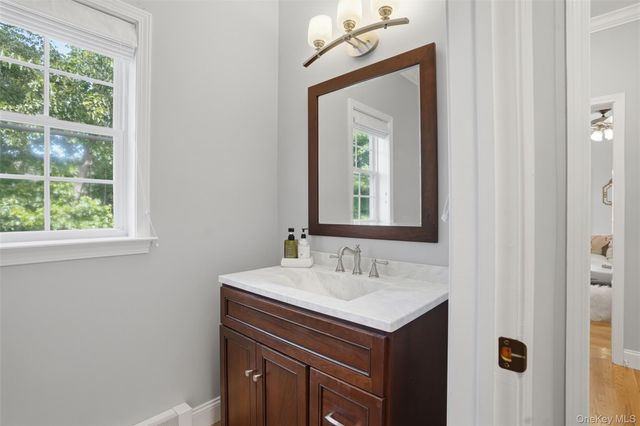 19 Regent Road, Warwick, NY 10990