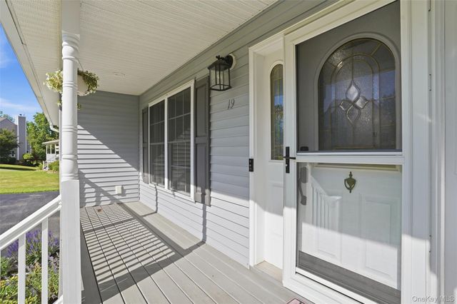 19 Regent Road, Warwick, NY 10990