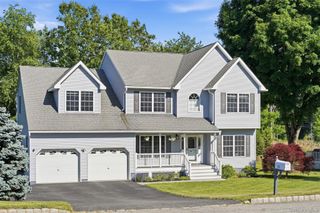 19 Regent Road, Warwick, NY 10990