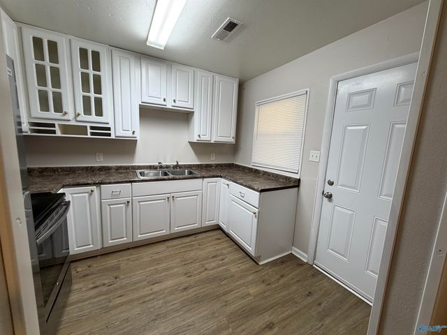 4807 Cottonwood Drive, Huntsville, AL 35810