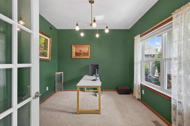 6220 Homestead Avenue S, Cottage Grove, MN 55016