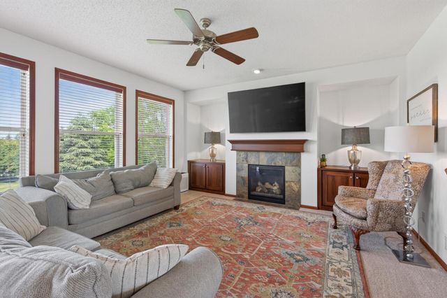 6220 Homestead Avenue S, Cottage Grove, MN 55016