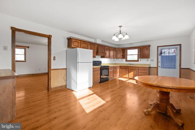 20537 FIELDS MILL RD, Richardsville, VA 22736