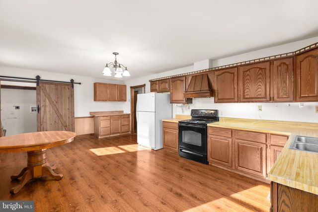 20537 FIELDS MILL RD, Richardsville, VA 22736