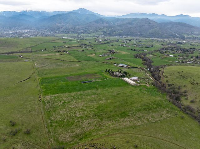 0 Butler Creek Road, Ashland, OR 97520
