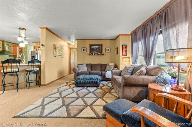 11191 Shady Grove Court, South Lyon, MI 48178