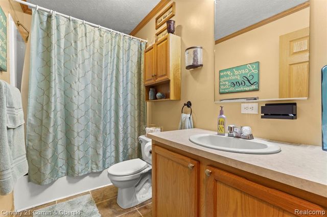 11191 Shady Grove Court, South Lyon, MI 48178