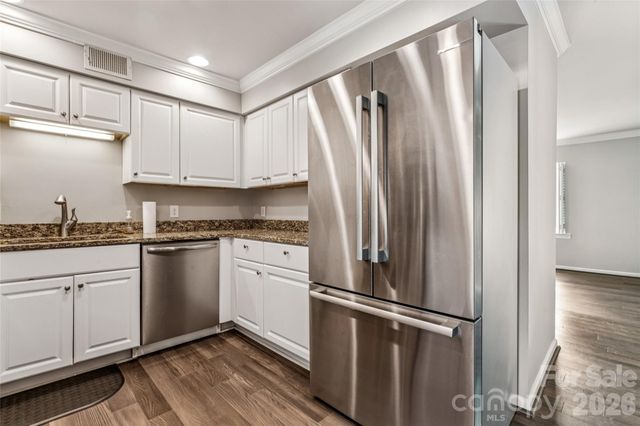 3520 Colony Road D, Charlotte, NC 28211