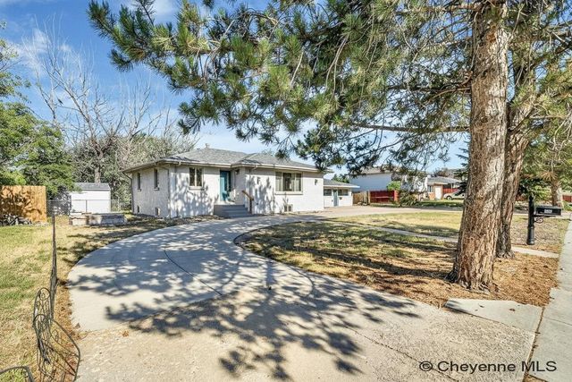 1412 MADISON AVE, Cheyenne, WY 82001