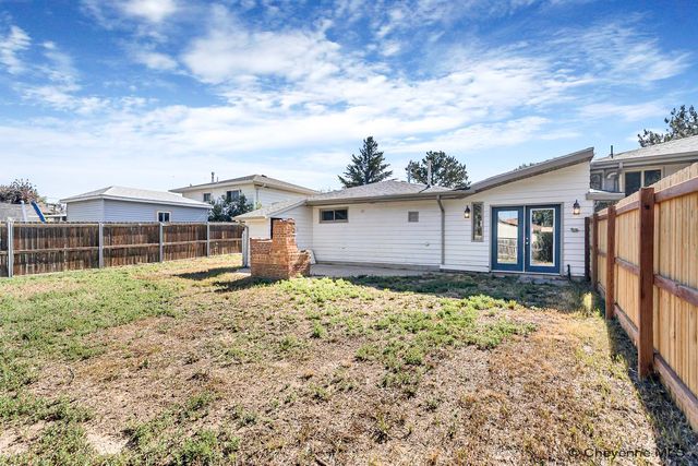1412 MADISON AVE, Cheyenne, WY 82001