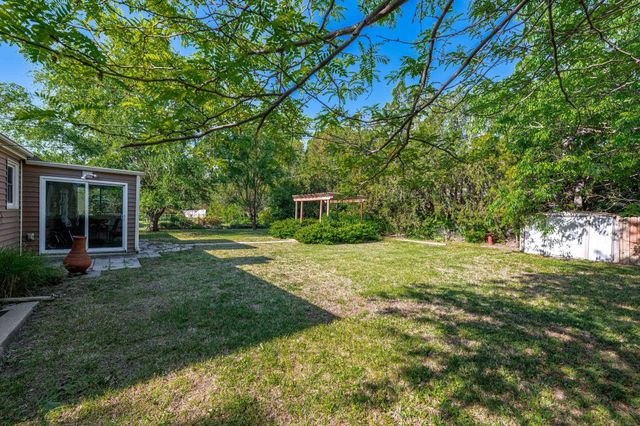 325 N Brookside, Wichita, KS 67208
