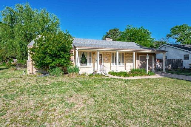 325 N Brookside, Wichita, KS 67208