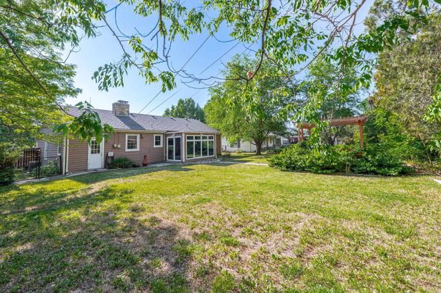 325 N Brookside, Wichita, KS 67208