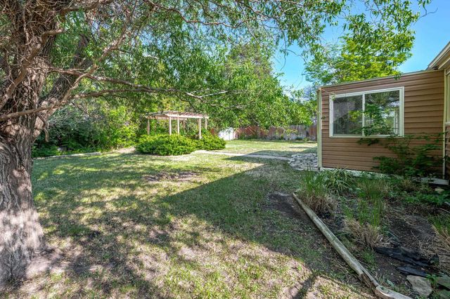 325 N Brookside, Wichita, KS 67208