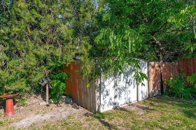 325 N Brookside, Wichita, KS 67208