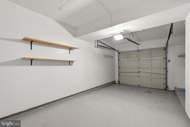 8074 SEBON DR, Vienna, VA 22180