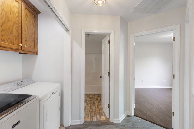 8001 Anna Ct, Greenbrier, TN 37073