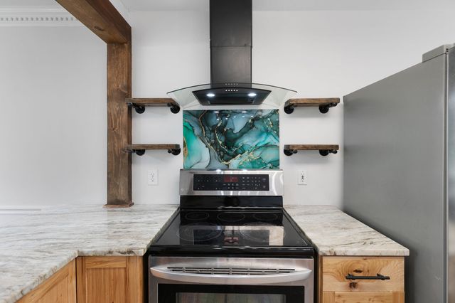 8001 Anna Ct, Greenbrier, TN 37073