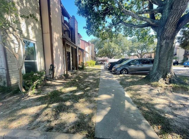 12300 Brookglade Circle 93, Houston, TX 77099