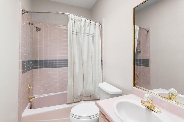 7709 Jacobo Drive NE, Albuquerque, NM 87109