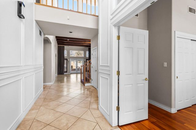 7709 Jacobo Drive NE, Albuquerque, NM 87109