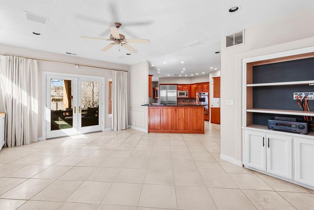 7709 Jacobo Drive NE, Albuquerque, NM 87109