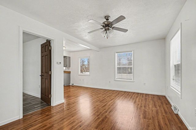 54871 County Road 101 Road, Elkhart, IN 46514