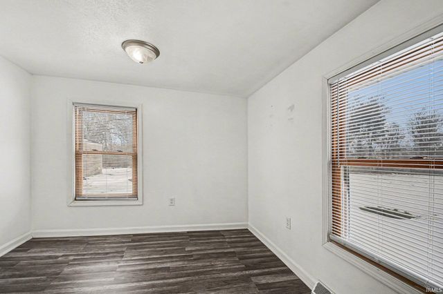 54871 County Road 101 Road, Elkhart, IN 46514