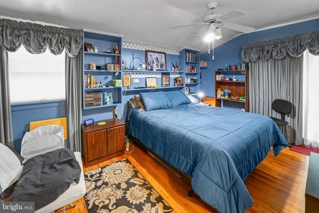 59 E OAK AVE, Lawnside, NJ 08045