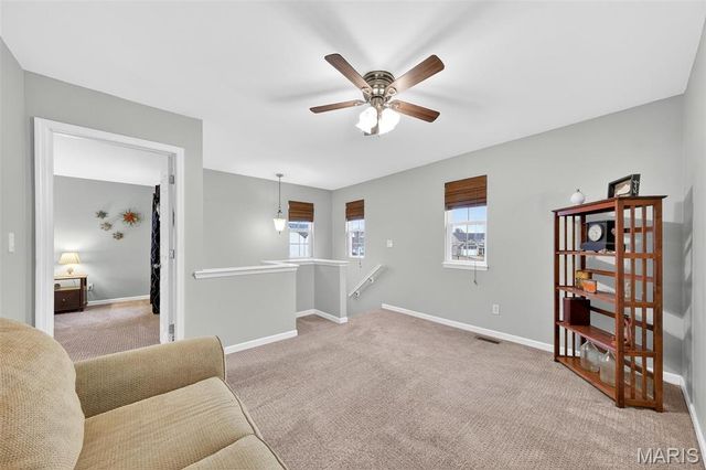 401 Valley Oaks Drive, Wentzville, MO 63385