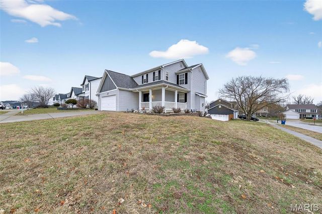 401 Valley Oaks Drive, Wentzville, MO 63385