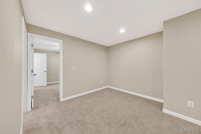 401 Valley Oaks Drive, Wentzville, MO 63385