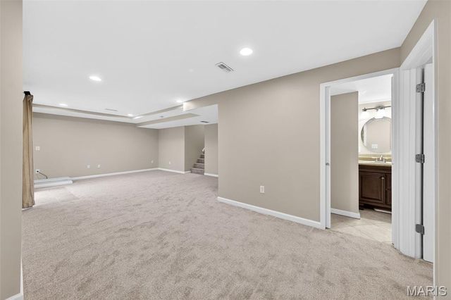 401 Valley Oaks Drive, Wentzville, MO 63385