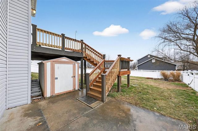 401 Valley Oaks Drive, Wentzville, MO 63385