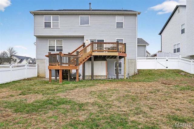 401 Valley Oaks Drive, Wentzville, MO 63385