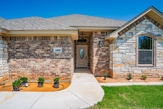 2600 Creek Drive, Granbury, TX 76048