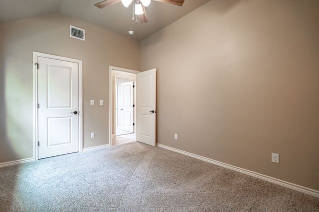 2600 Creek Drive, Granbury, TX 76048