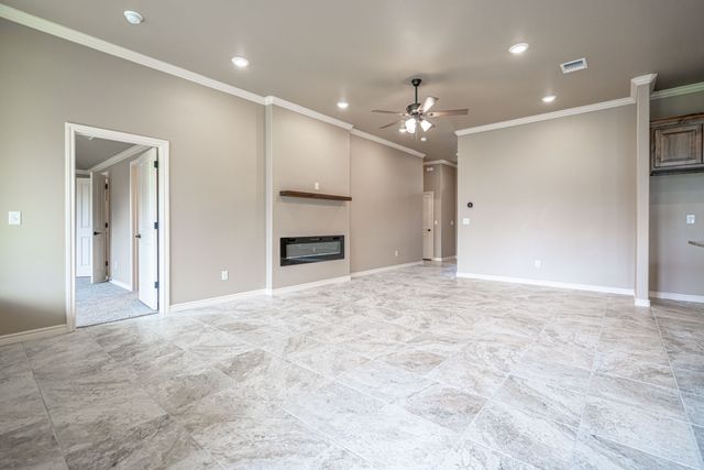 2600 Creek Drive, Granbury, TX 76048
