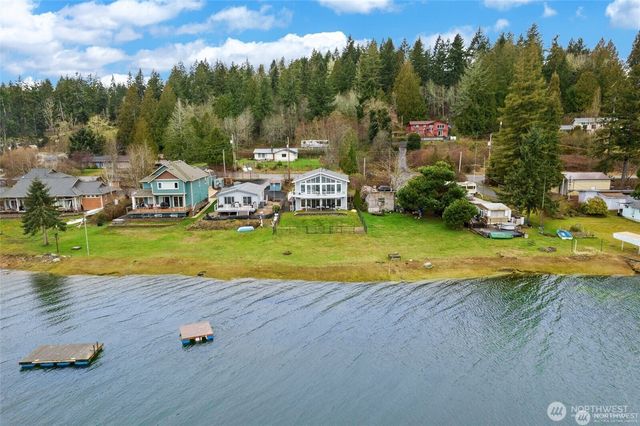 7360 E Grapeview Loop Road, Allyn, WA 98524