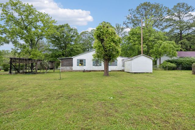38 Holland Rd, Morrison, TN 37357