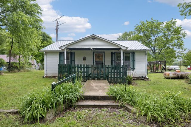 38 Holland Rd, Morrison, TN 37357