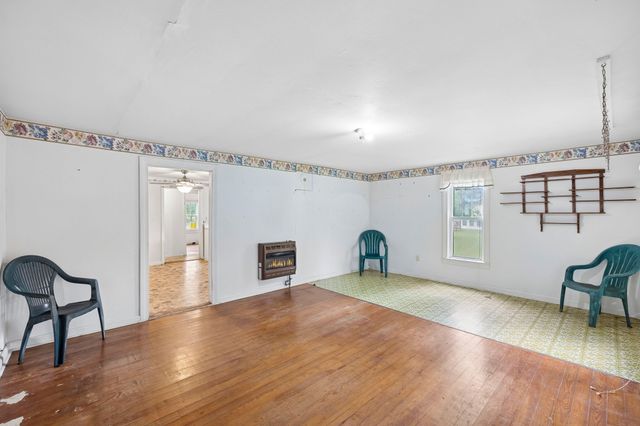 38 Holland Rd, Morrison, TN 37357