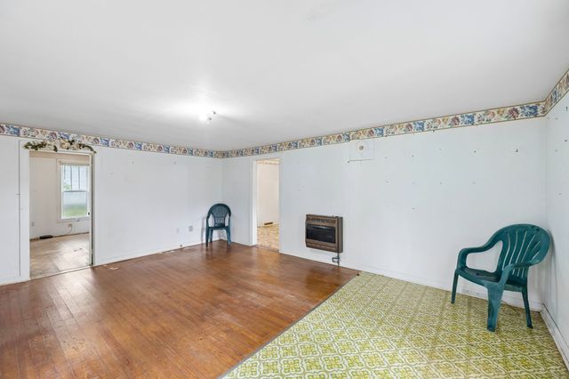 38 Holland Rd, Morrison, TN 37357