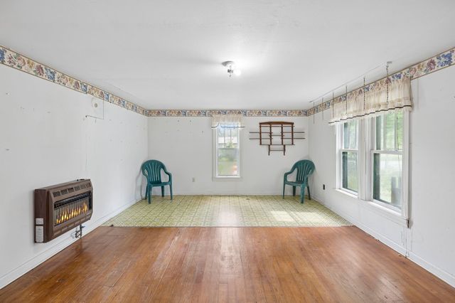 38 Holland Rd, Morrison, TN 37357