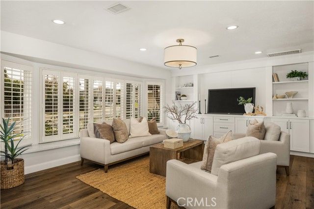 1440 N Harding Street, Orange, CA 92867