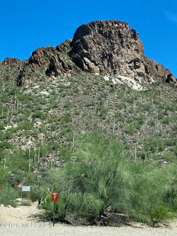 5818 W Lazy S Street, Tucson, AZ 85713