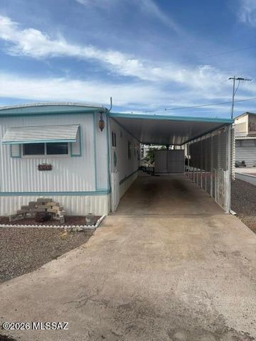 5818 W Lazy S Street, Tucson, AZ 85713