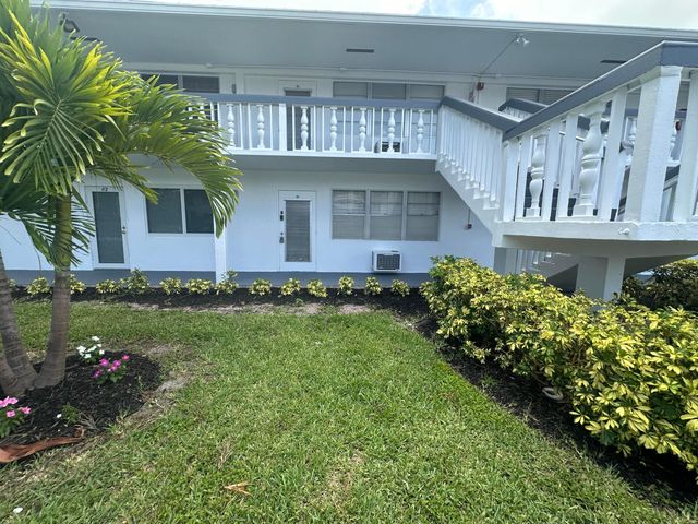 81 Farnham D 81, Deerfield Beach, FL 33442