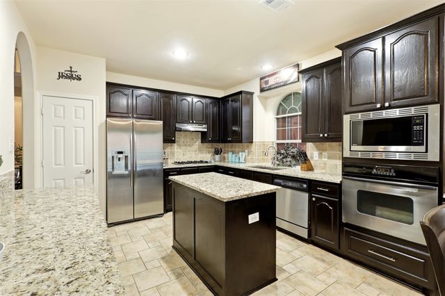 5804 Logan Drive, Plano, TX 75094